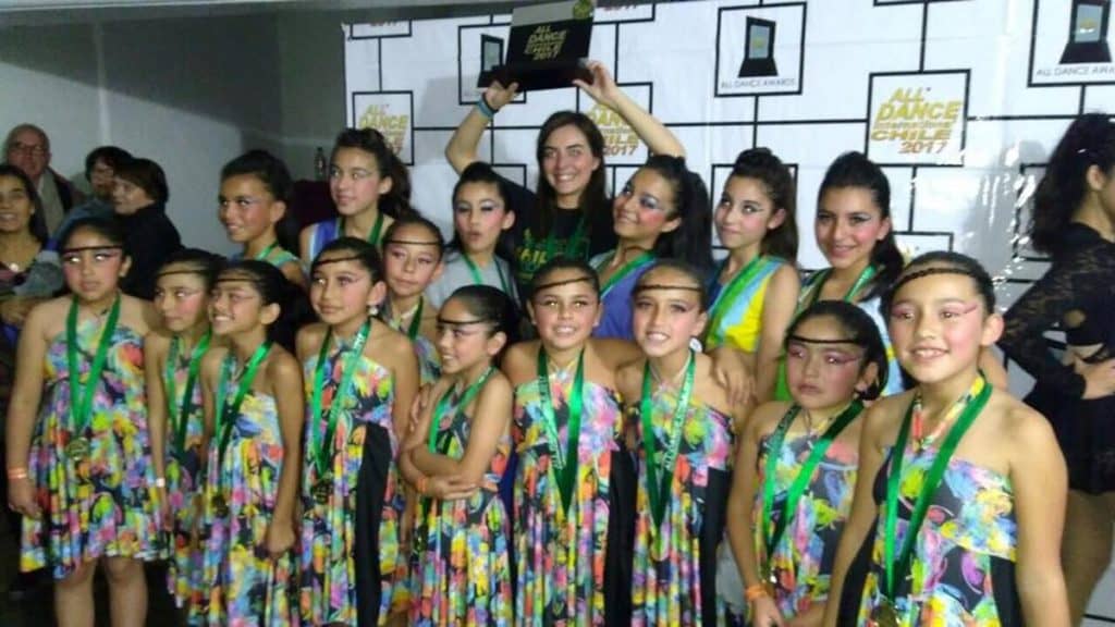 Destacada participación de taller de danza en campeonato nacional