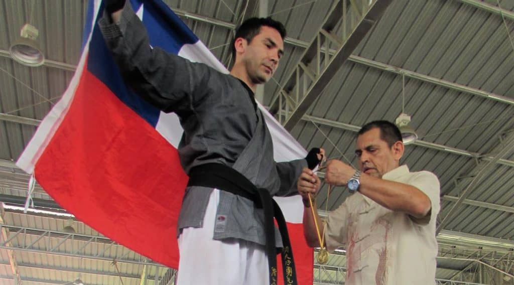 Kunfuistas curicanos ganaron campeonato mundial de artes marciales
