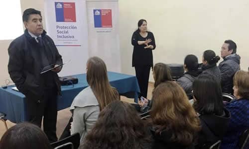 Desarrollo social difundió Ley de Inclusión Laboral en Linares y Cauquenes