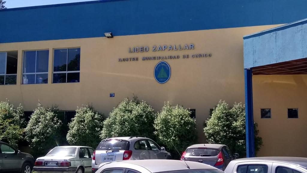 Suspenden clases en Liceo Zapallar de Curicó