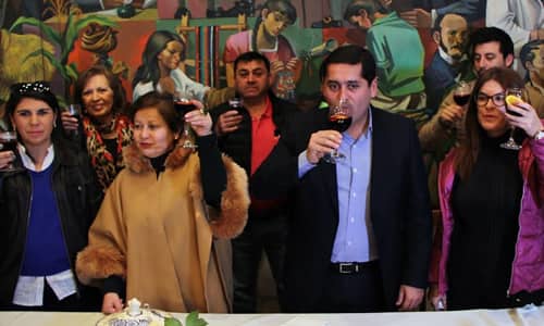 En Linares se lanzó la Fiesta del “Vino y el Vino Navegado”