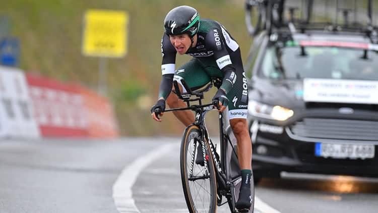 [FOTO] Ciclista del Tour de Francia asusta con imagen de sus piernas