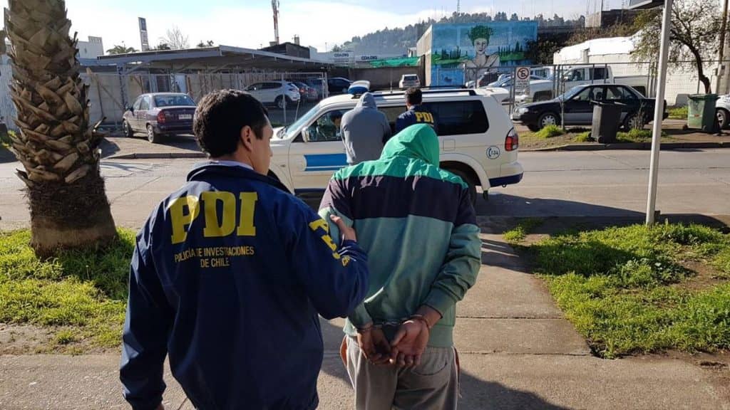 [FOTOS] Cae traficante de cocaína que abastecía a adictos de Hualañé