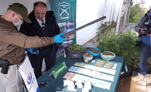 A la cárcel sujetos que traficaban cocaína y marihuana en Licantén