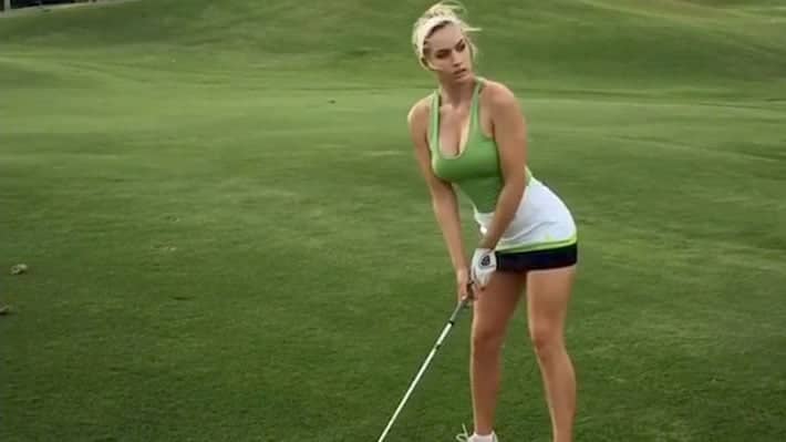 Ni escotes ni minifaldas: Las polémicas prohibiciones para las golfistas en el Tour
