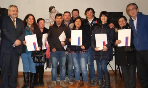 Serviu Maule entregó escrituras a 150 familias de la Villa El Sol de Parral