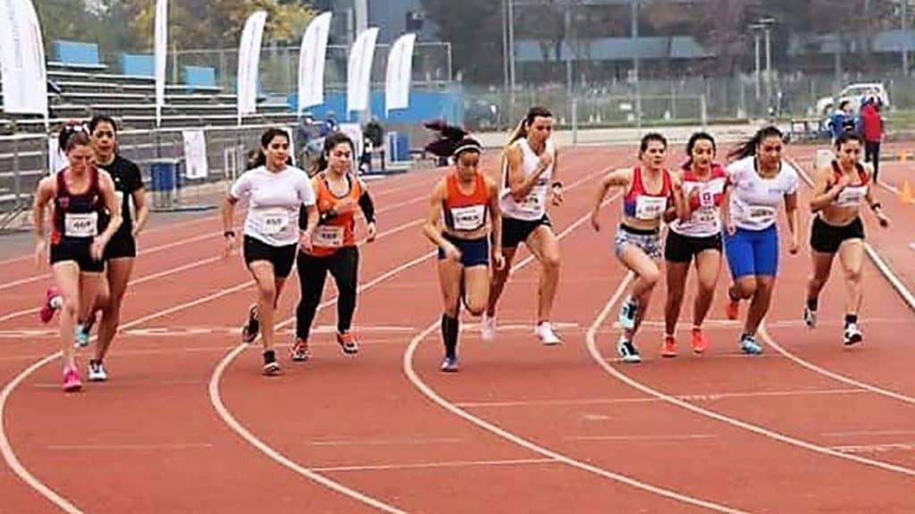 Atletas universitarios lograron marcas para competir en finales nacionales