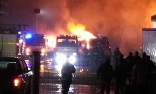 Queman 18 camiones en nuevo ataque incendiario en La Araucanía