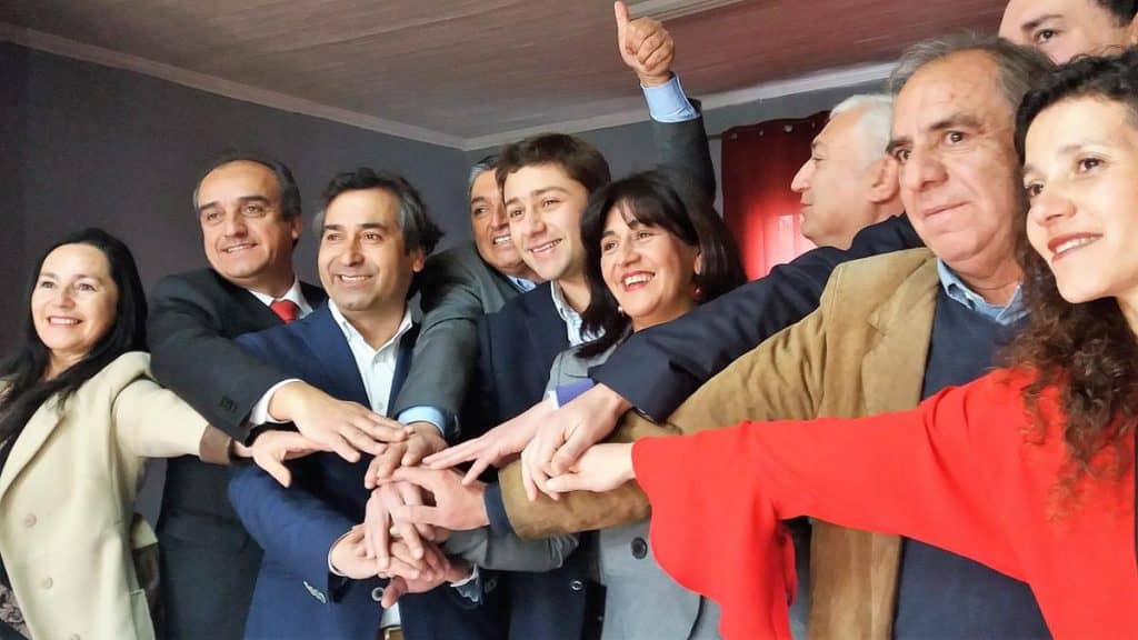 Radicales presentan figuras que acompañarán a Guillier