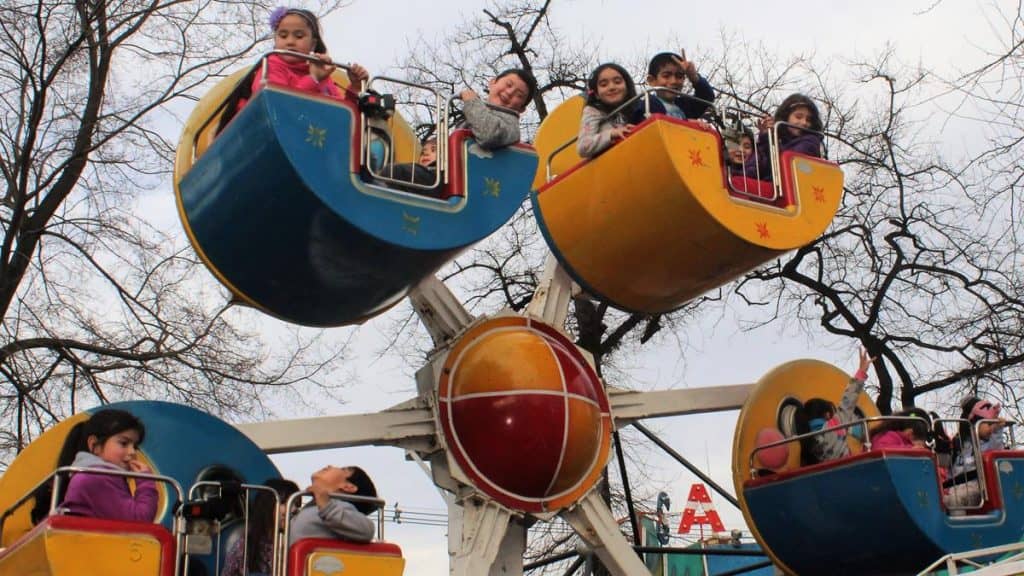Miles de niños disfrutaron actividades municipales en Curicó