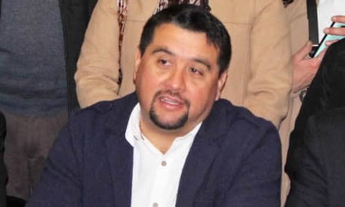 Jorge Céspedes oficializa su candidatura a diputado