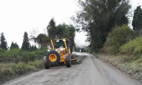 Fuerte inversión considera pavimentos de caminos básicos en el Maule