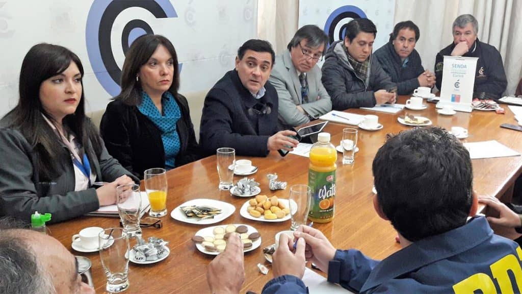 Municipio curicano lidera estrictas fiscalizaciones a locales nocturnos