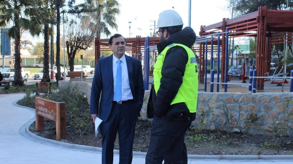 Habilitan acceso peatonal provisorio a Cerro Carlos Condell
