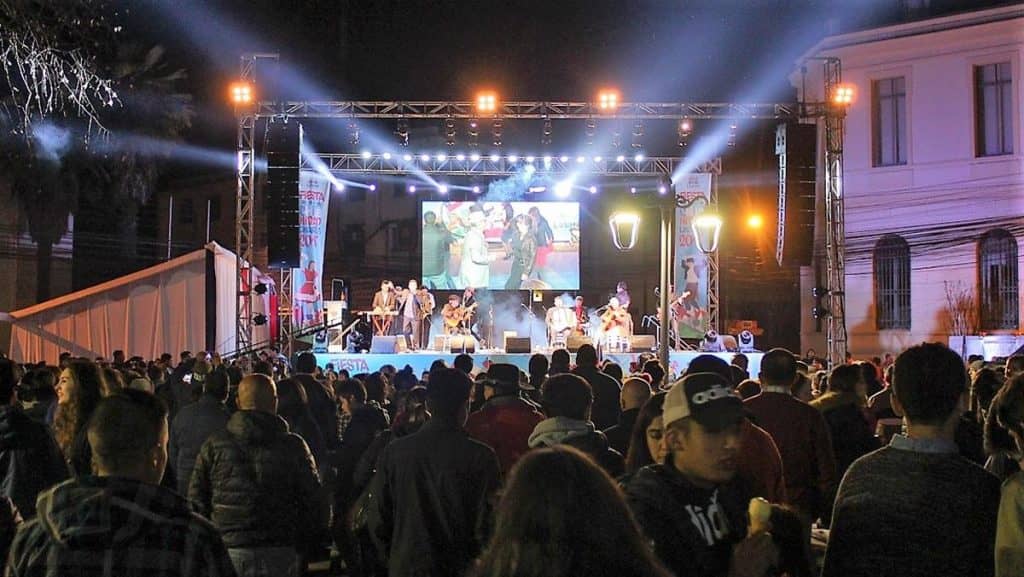[FOTOS] Miles de asistentes en la Fiesta de la Chilenidad en Linares