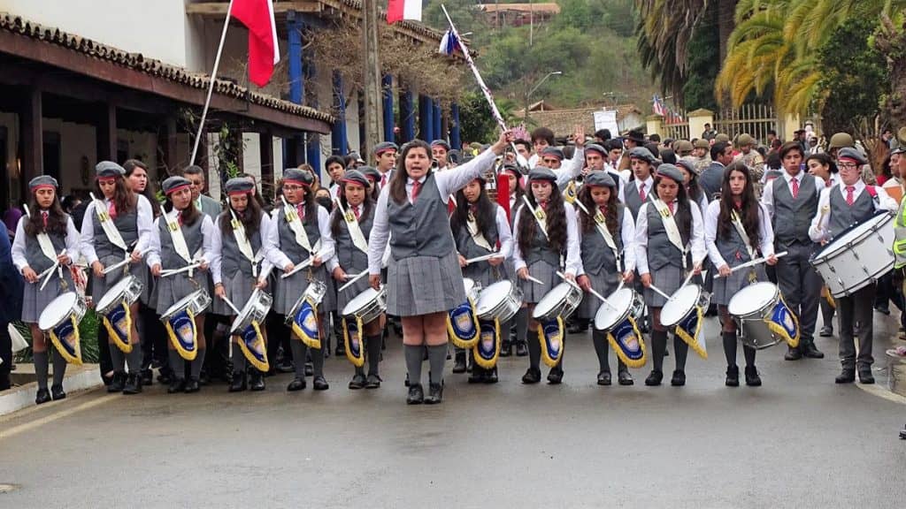 [FOTOS] Vichuquén celebró fiestas patrias con tradicional desfile