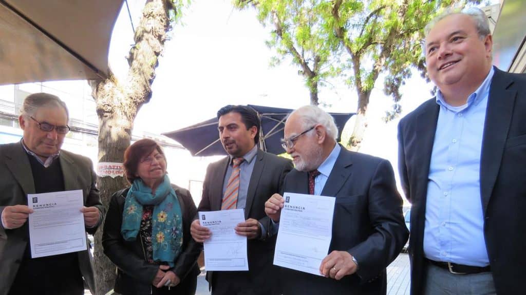 Líderes regionales del PPD renunciaron a sus militancias
