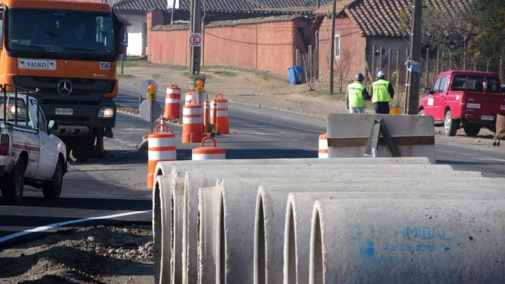 Región del Maule completó 800 kilómetros de caminos básicos pavimentados