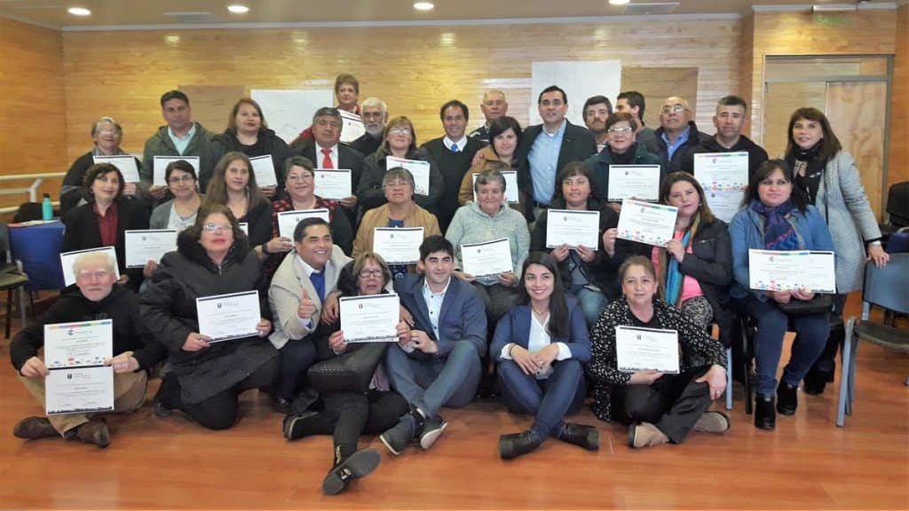 Dirigentes del sector surponiente se capacitaron en ciudadanía y territorio