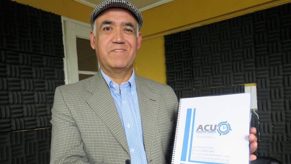 Editan manual en braille sobre derechos de los consumidores y ley de discapacidad