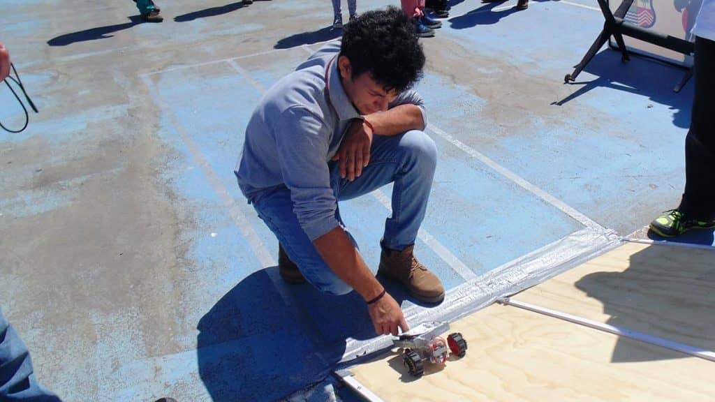 Autos solares en miniatura competirán por ser el mejor de la Región