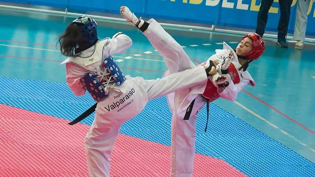 Tres medallas obtuvo el Taek Won Do universitario