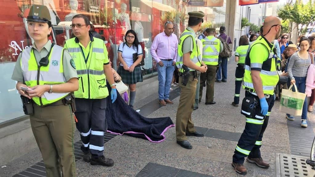 [VIDEO] Ex taxista curicano fallece súbitamente en vía pública
