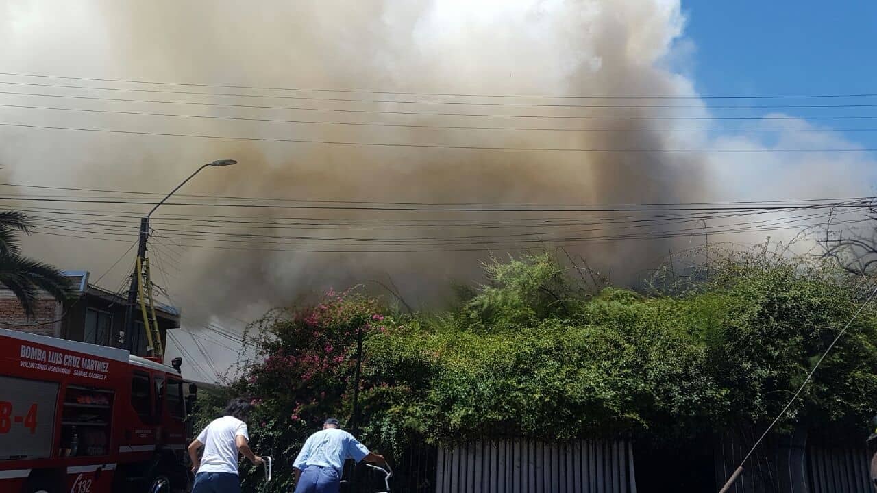 [VIDEOS] Acumulador compulsivo generó grave incendio