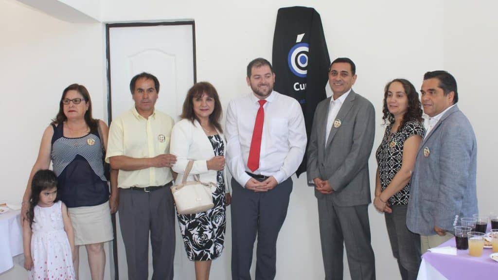 Biblioteca municipal de Curicó luce nuevo mobiliario