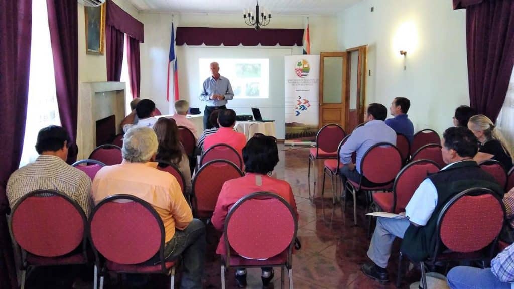 Analizan la calidad de los suelos costeros de Cauquenes para el cultivo de viñedos