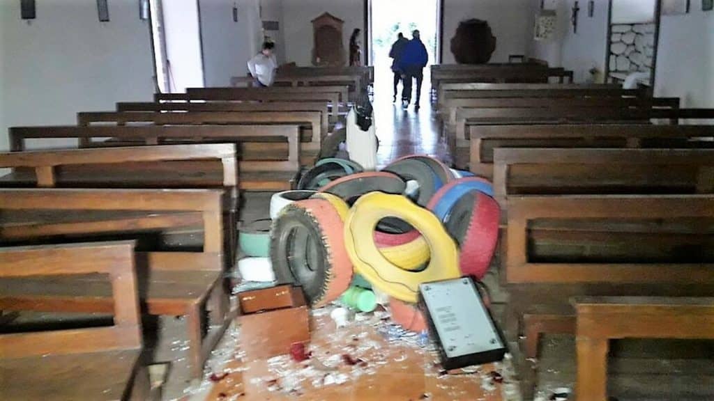 Se querellarán por destrozos de capilla de pejerrey en linares