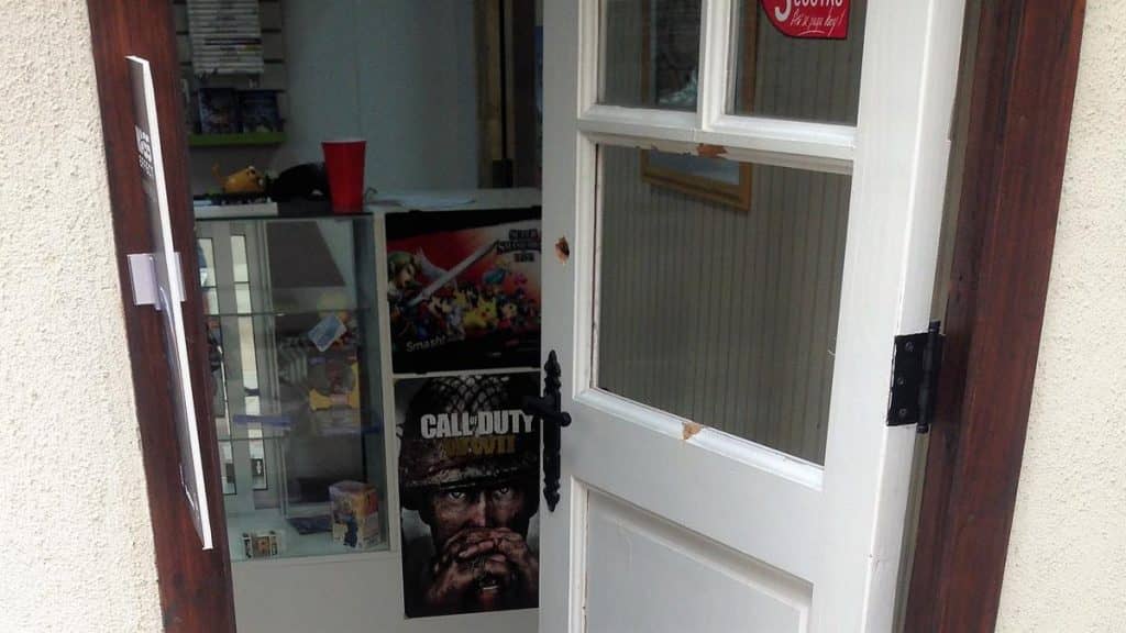 Tienda de videojuegos sufre millonario robo