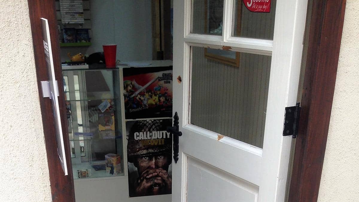Tienda de videojuegos sufre millonario robo