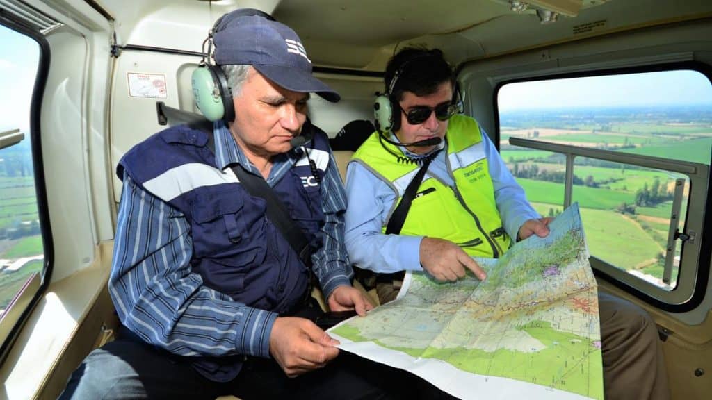 Inspeccionan líneas de alta tensión de forma preventiva ante incendios forestales