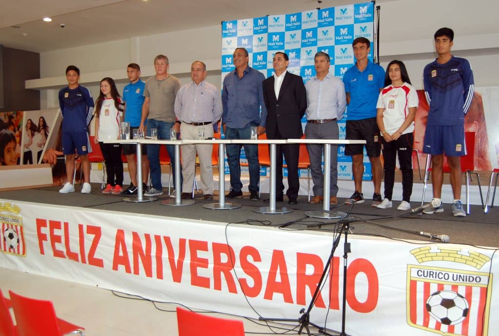 Este lunes 26 Curicó Unido cumple 45 años de vida