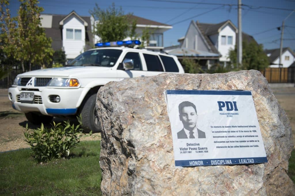 Plaza de villa Don Sebastián de Rauquén fue inaugurada con nombre de detective mártir