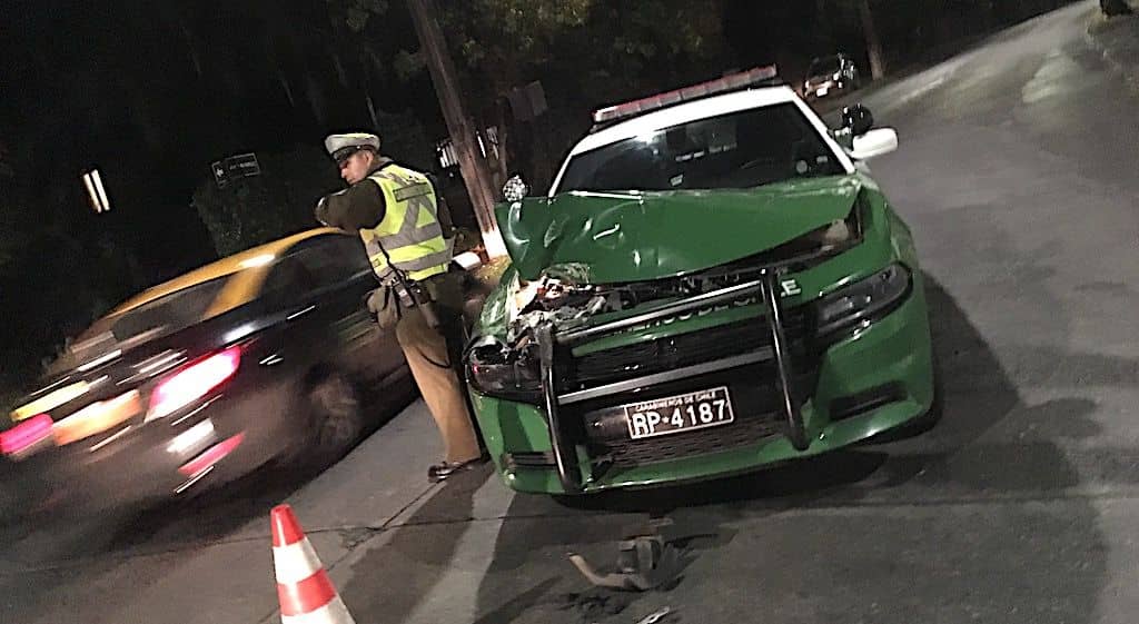 Persecución policial terminó sin detenidos y con patrulla destrozada