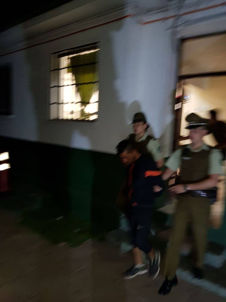 Asesinan con una piedra a acomodador de autos en pleno centro de Curicó