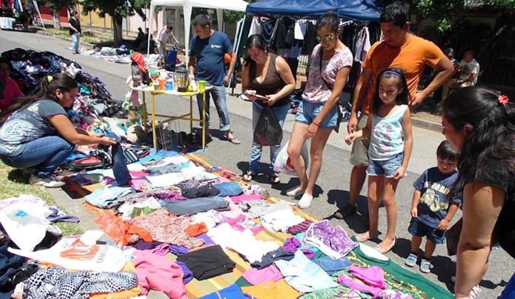 Plantean nuevo orden en la "Feria de las Pulgas"