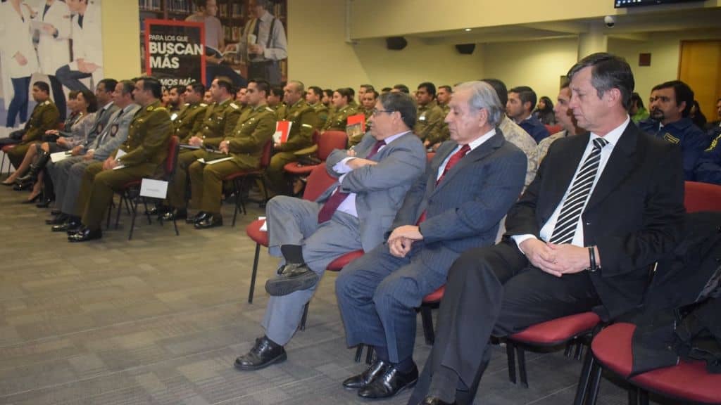 Universidad Autónoma imparte curso de procedimientos penales