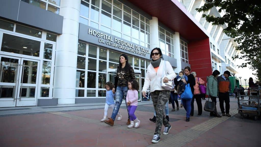 Municipalidad de Talca entrega ocho equipos de oxigenación de alto flujo al Hospital Regional