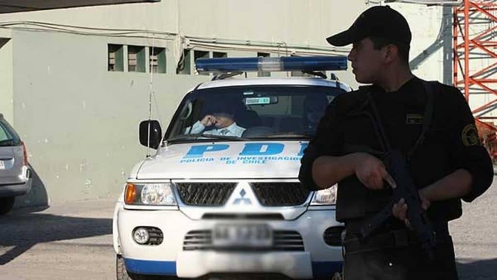 Detectives antinarcóticos detuvieron a dos mujeres por tráfico de drogas