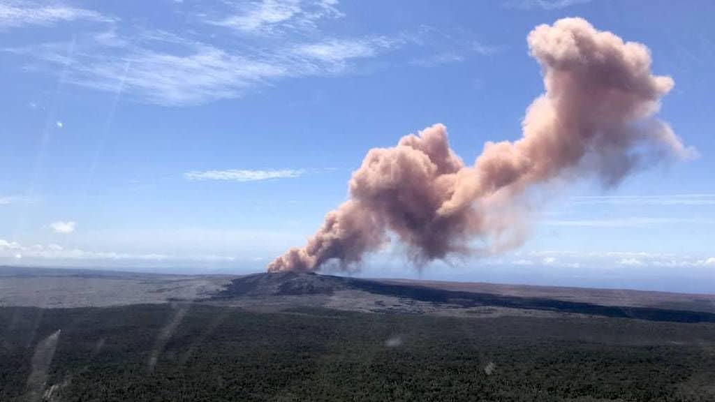 Hawái declara estado de emergencia por erupción del volcán Kilauea