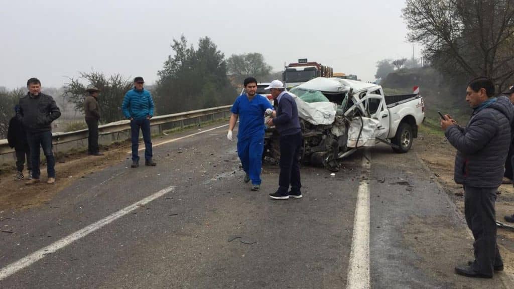 [FOTOS] Curicano perdió la vida en choque frontal en camino a la costa