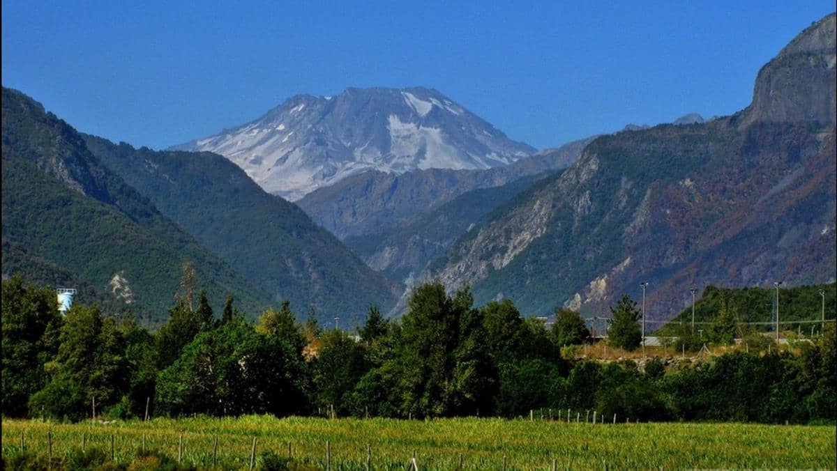 ALERTA VERDE: Registran sismo en Volcán Descabezado Grande