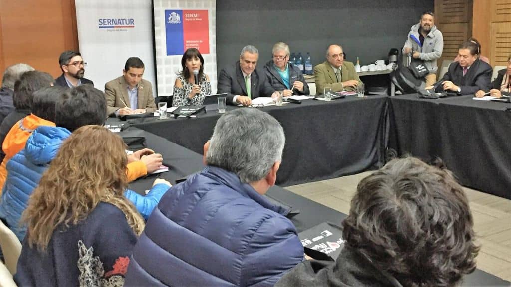 Forman primera mesa público privada para impulsar la industria turistica del Maule