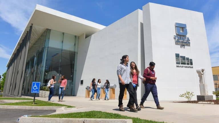 Universidades suspenden clases para este lunes en la Región del Maule