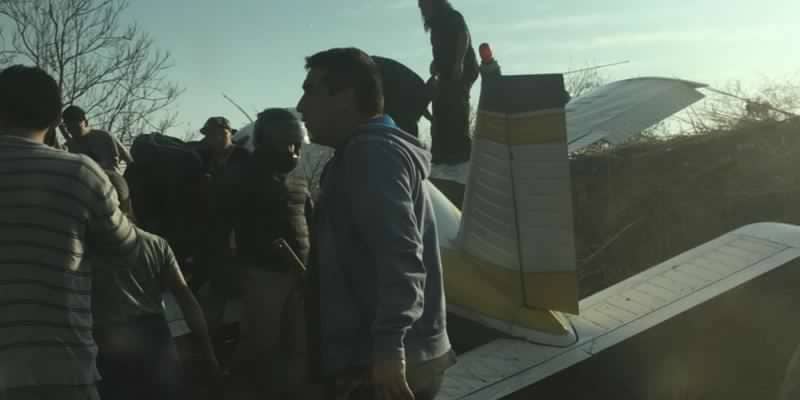 [AHORA] Avioneta cayó en el lado sur del aeródromo Tobalaba
