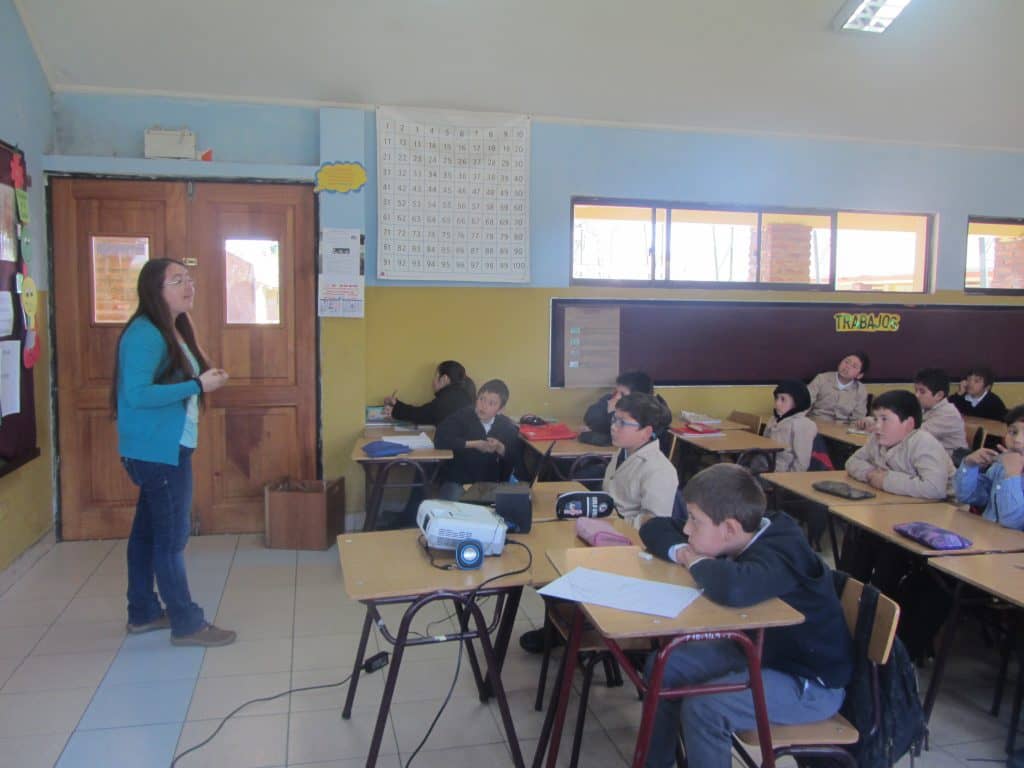 Alcaldes flexibilizan horario de clases por bajas temperaturas