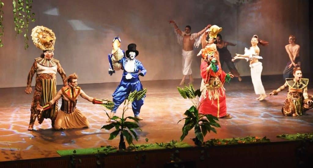 Nuevosur llevo el teatro infantil a Curicó